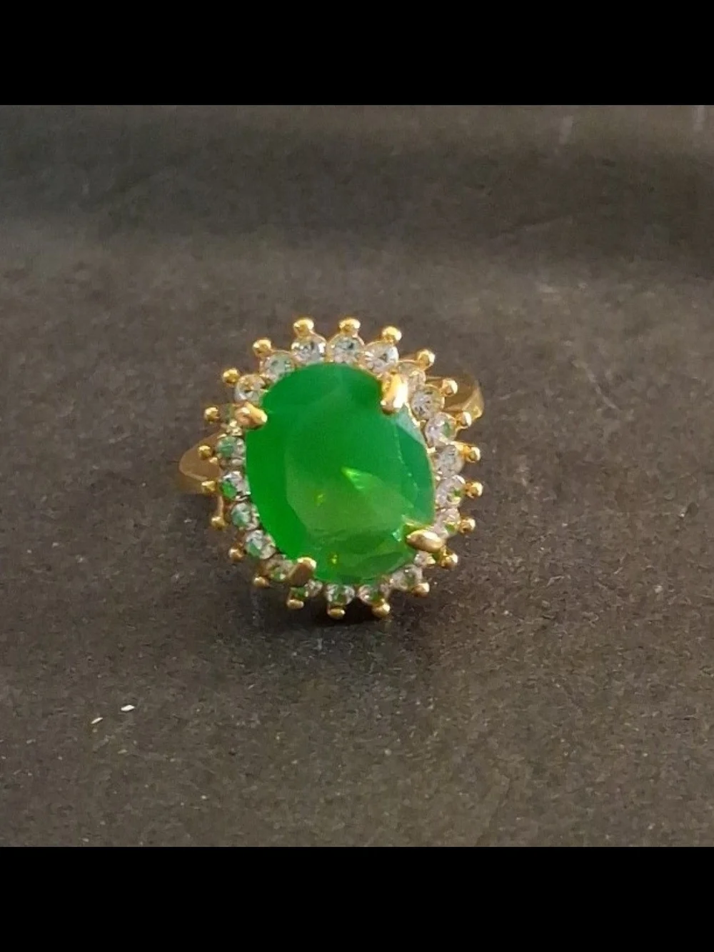 Large Gold Green Agate Ring